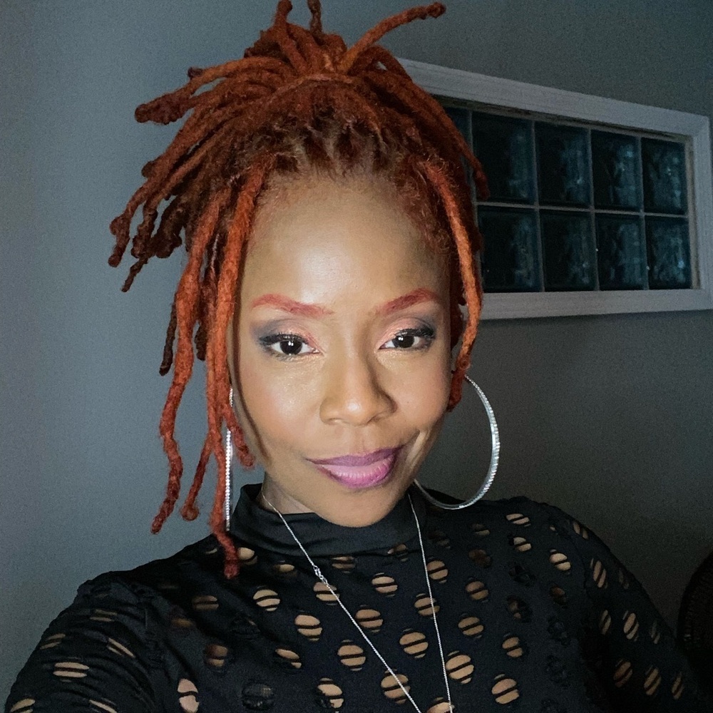 Meet your Posher, Tocombamaria